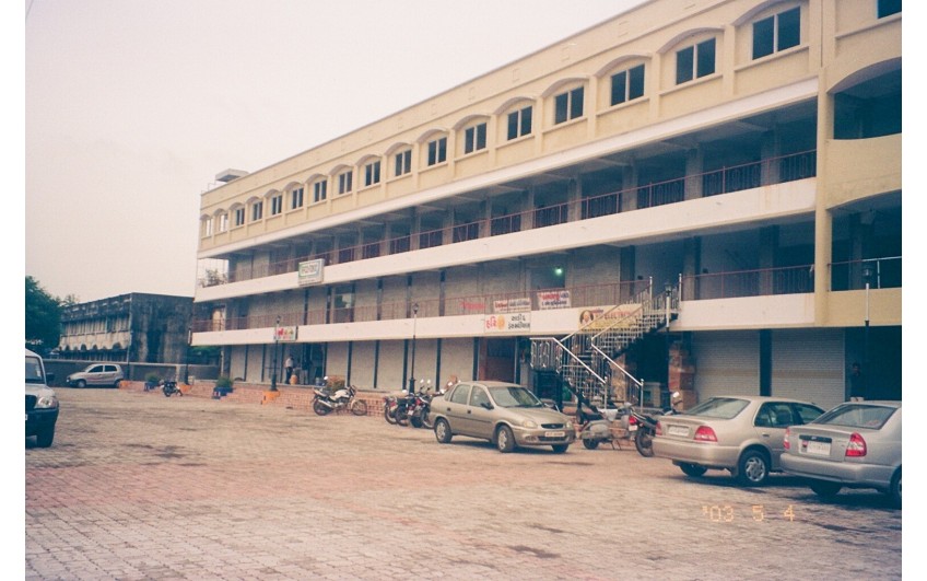 Srushti Associates